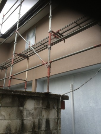 2階部分中塗り完了です