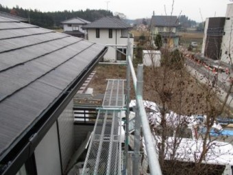 軒樋、交換中