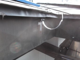 雨樋、軒金具取り付け