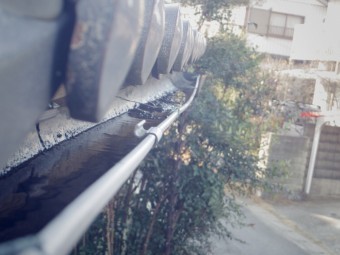 雨樋現調、水の溜まり