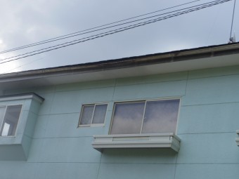 益子町S様北面2階部分軒樋
