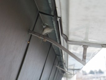 鹿沼市F様邸、受け金具の歪み