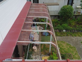 市貝町S様テラス破損