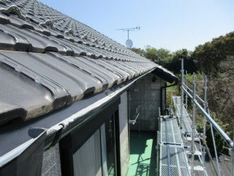 軒樋の破損個所です