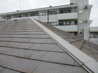 棟板金の取り付けが終了しました