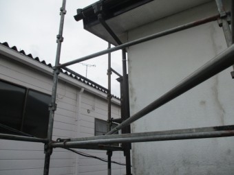 集水器と縦樋を繋ぎました