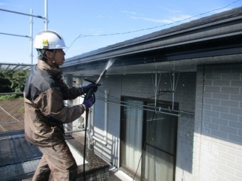 高圧洗浄中です