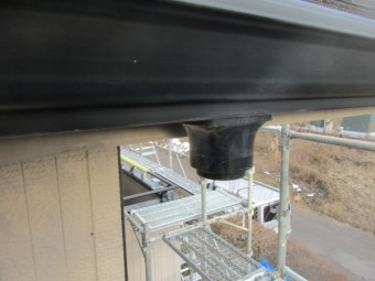 ドレンを取り付けました
