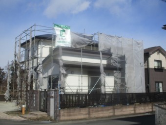 南面の全景完工です