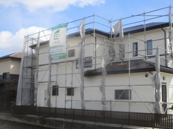 北面の全景完工です