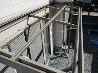 清掃後の軒先樋の状態です