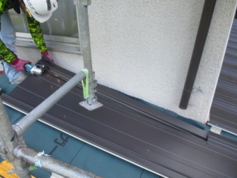 出隅ルーフの加工中です
