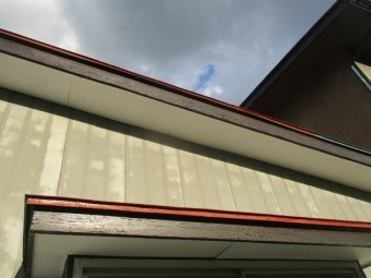 霧避けのさび止め塗装が終了しました