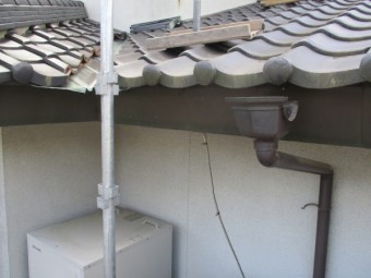 軒樋を撤去しました