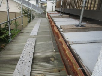 雨樋の破損箇所です