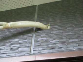 エアコンホースを加工しました