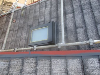 屋根の刷毛塗装が終了しました