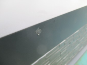 釘をコーキングしました
