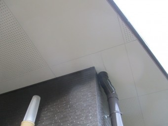 軒天の補修をしました
