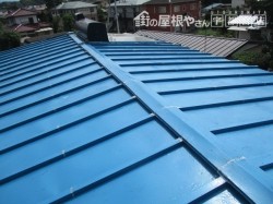 施工前の棟板金です