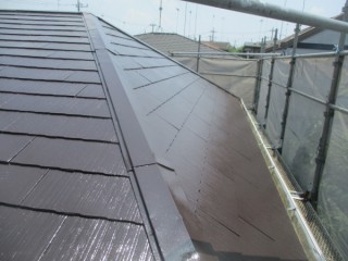 施工後の棟板金の状態です