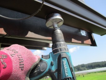 集水器の穴を開けました