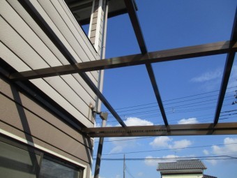 野縁を取り付けました