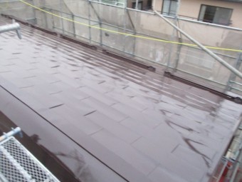 ドーム屋根部分の中塗りが終了しました