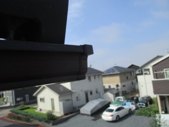 止まりを取り付けました