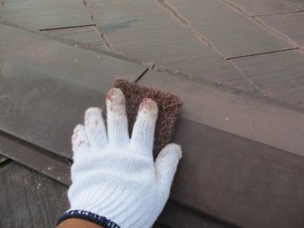 棟板金のけれん中です