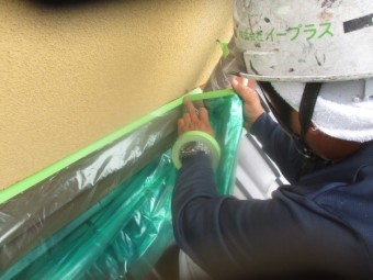 1階屋根の養生中です