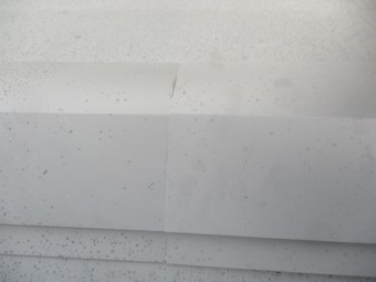 棟板金の取り付けが終了しました
