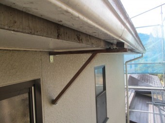 軒樋の補修箇所です