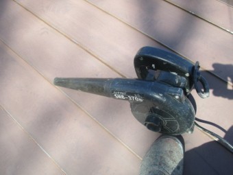ケレンかすの清掃です