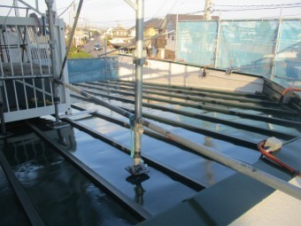 下屋根塗装終了です