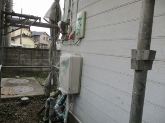 給湯器の養生が終了しました