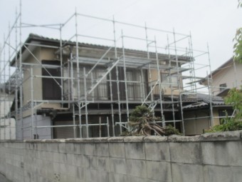 施工前の全景です。