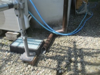 配水管を加工して取り付けました