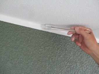 見切り塗装中です