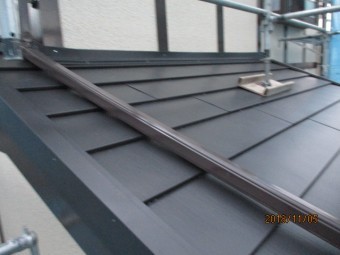 本日施工後の西面下屋根の状態です