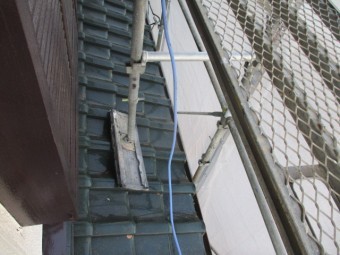 瓦の掃除をしました