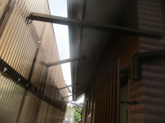 雨樋を撤去しました