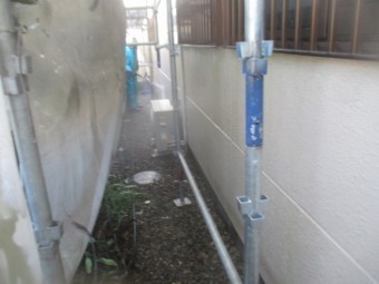 1階の外壁の洗浄中です