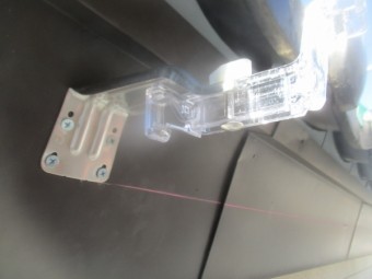 軒樋金具を取り付けました