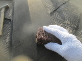棟板金のケレン中です