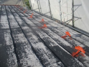 雪止めのさび止め塗装が終了しました