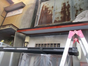 破風の下塗り塗装をしました