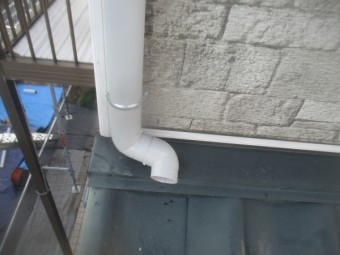 壁水切りの段差を解消しました