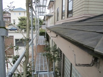 軒樋を撤去しました