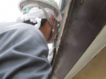 漆喰入れ中です
